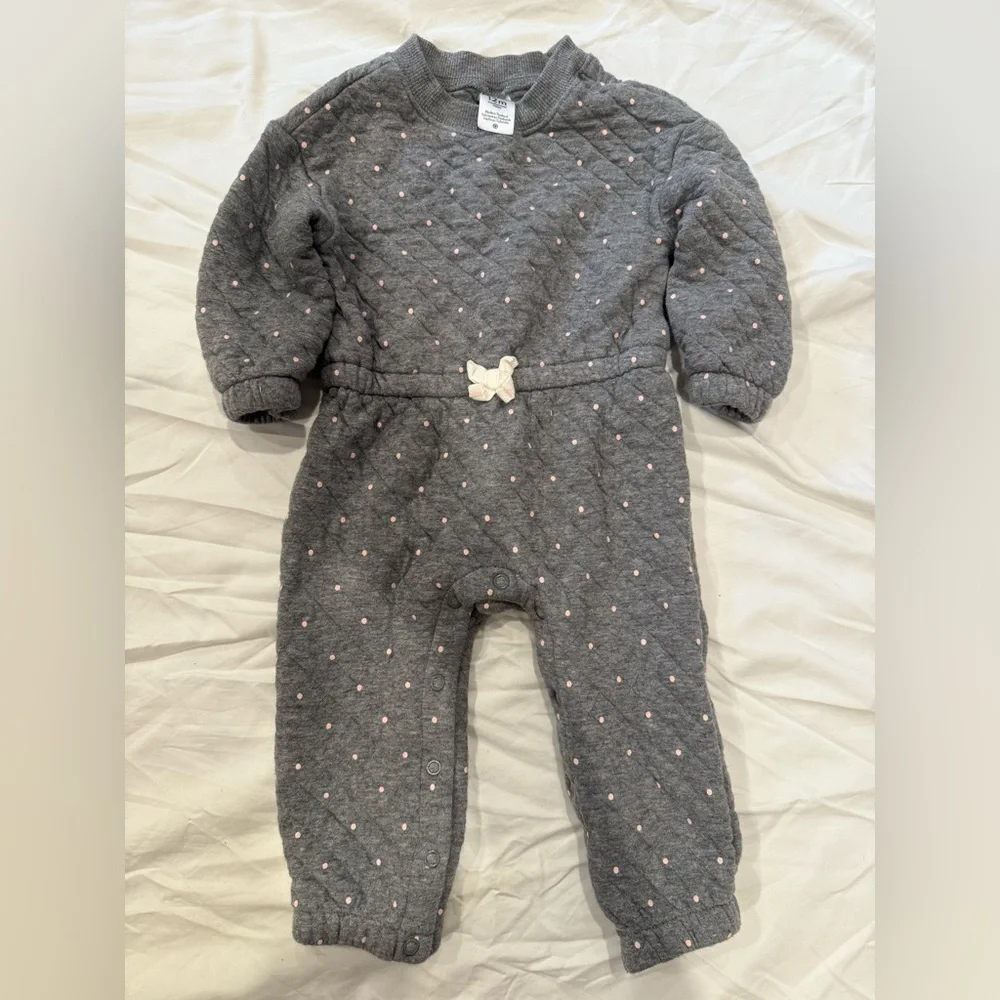 Carter’s Infant Baby Bundle Lot Long Sleeve Quilted Jumpsuit and Sweater 12M